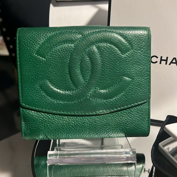 AUTHENTIC CHANEL CAVAIR COMPACT BIFOLD WALLET BUNDLE - Picture 3 of 16